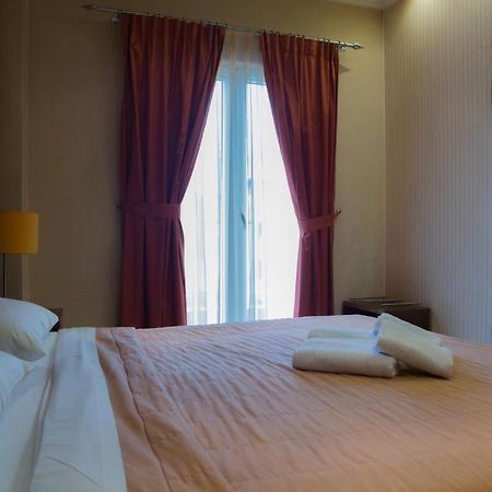 Lidra Hotel Aridaía Buitenkant foto